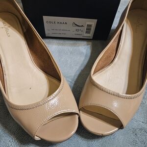 Cole Haan (Nike Air) Nude Patent Wedge 10 1/2 B